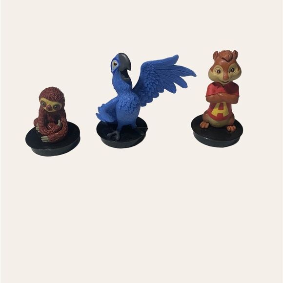 A Dozen Movie Collectible Figures Lot - Picture 4 of 9